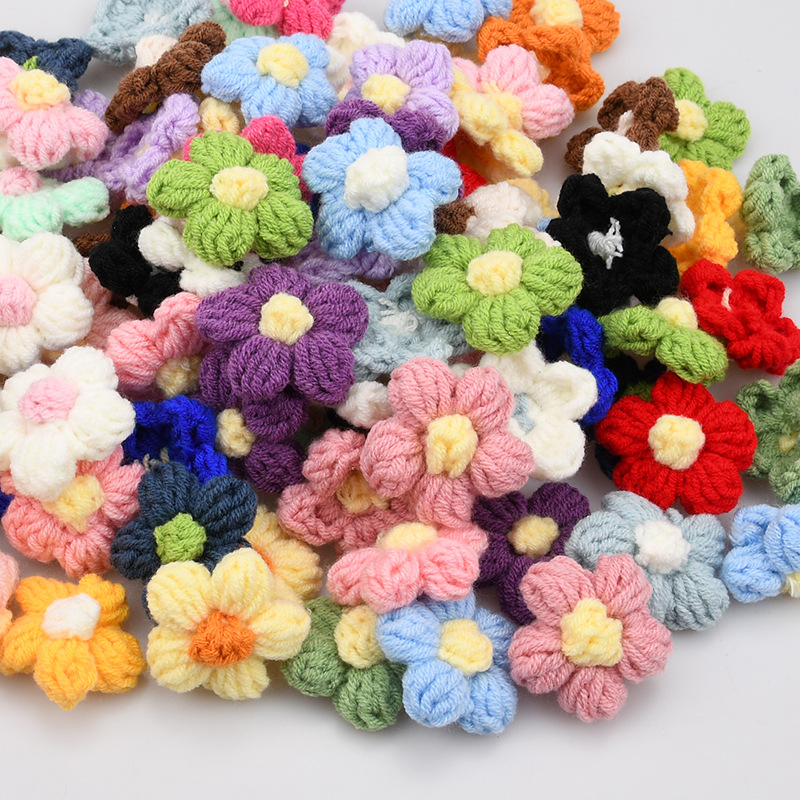 زهور كروشيه يدوية الصنع بخمس ب - مراجعة Embellish Craft وسعره