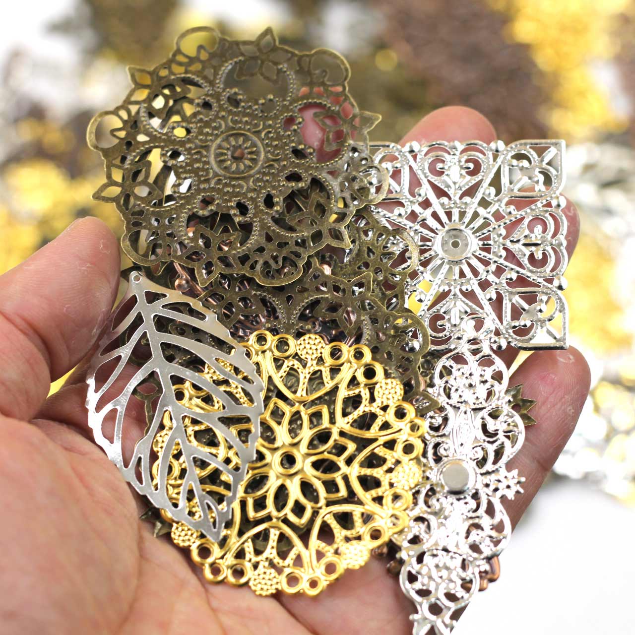 الزينة موصلات عشوائية مختلطة م - مراجعة Embellish Craft وسعره