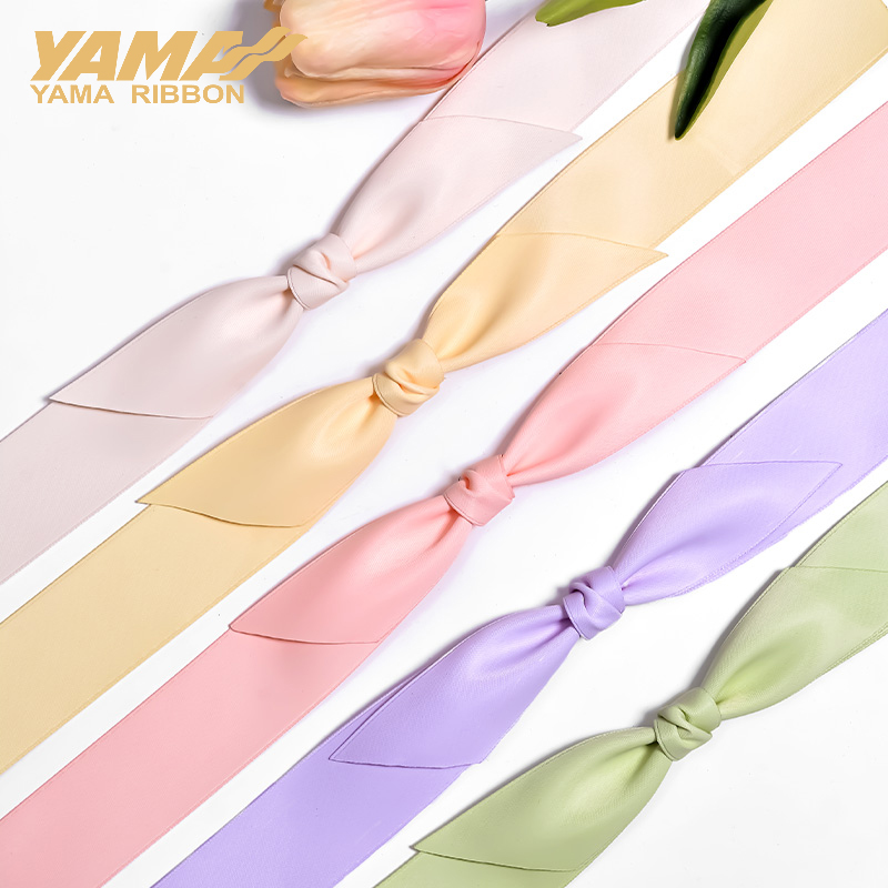 شرائط حريرية ماتية من البوليست - مراجعة Velvet Ribbon Roll وسعره
