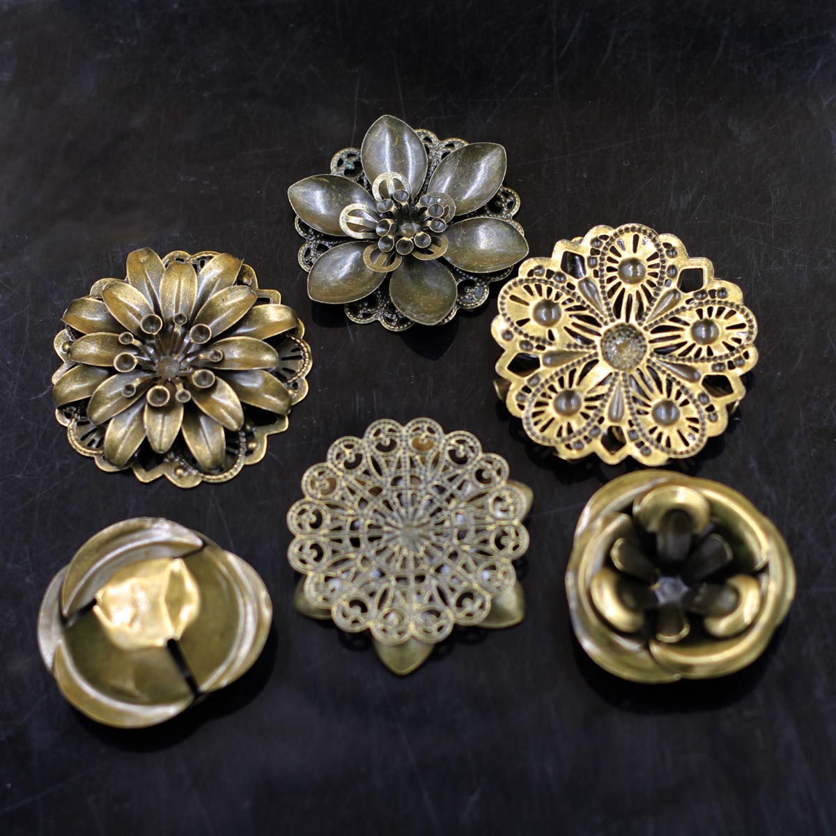6 قطعة مزيج الزينة زهرة نمط تخ - مراجعة Embellish Craft وسعره